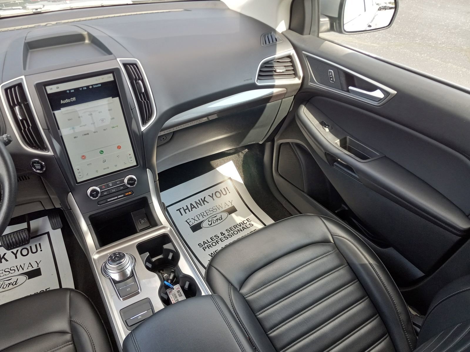 Used 2024 Ford Edge SEL AWD/4WD image 16
