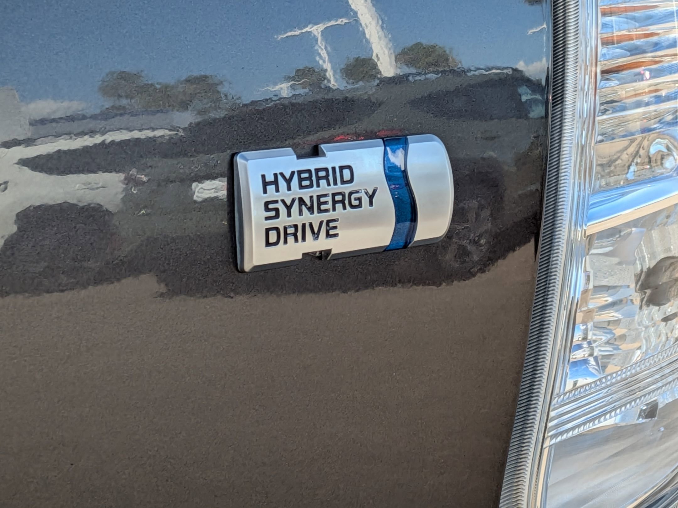 Used 2014 Toyota Prius V Three image 29