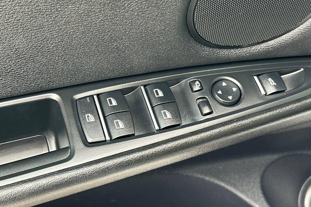 Used 2018 BMW X5 sDrive35i RWD image 11