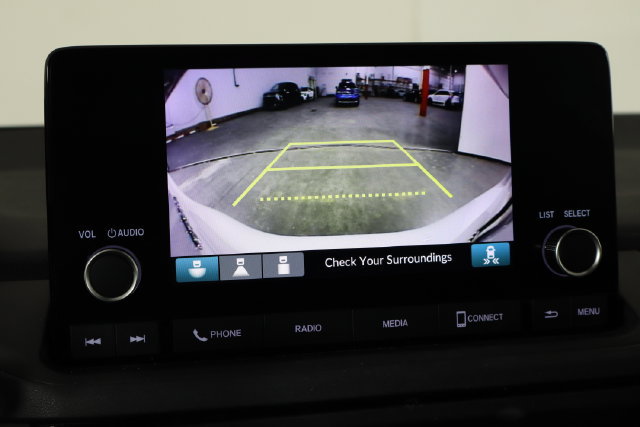 Used 2025 Honda Accord SE image 32