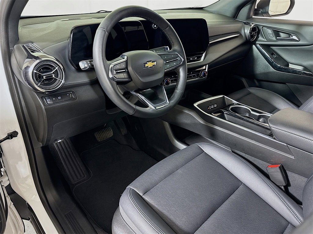 Certified 2025 Chevrolet Equinox LT w/ Convenience Package II image 7