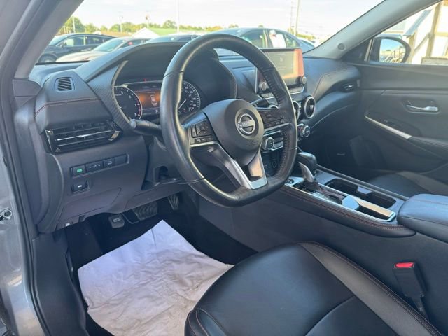 Used 2024 Nissan Sentra SR w/ SR Premium Package image 19