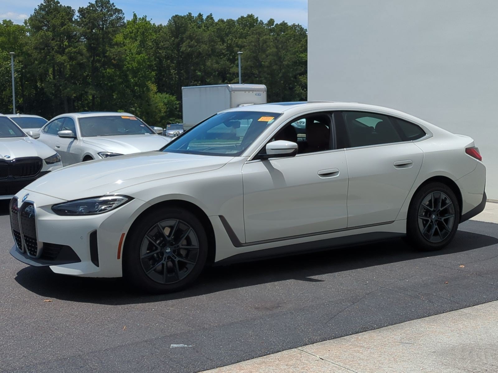 Certified 2024 BMW i4 eDrive35 w/ Convenience Package RWD image 5