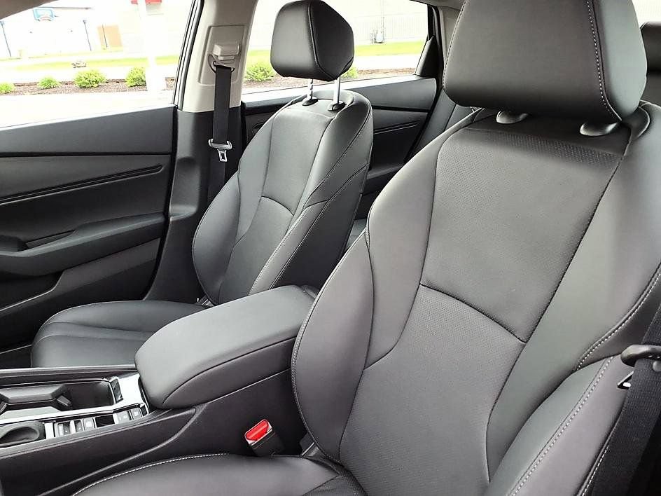 Certified 2025 Honda Accord EX-L image 16