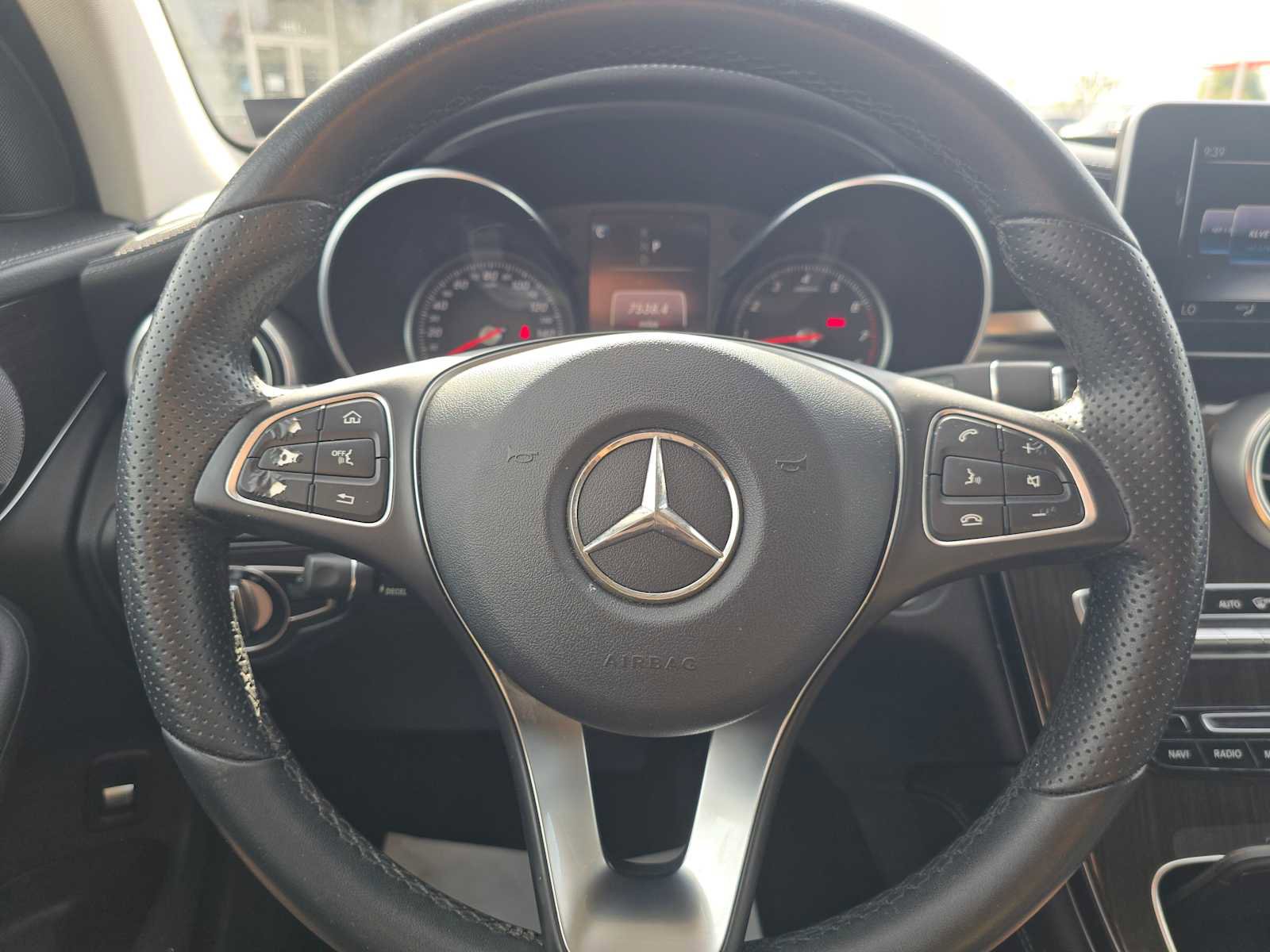 Used 2017 Mercedes-Benz GLC 300 4MATIC image 22