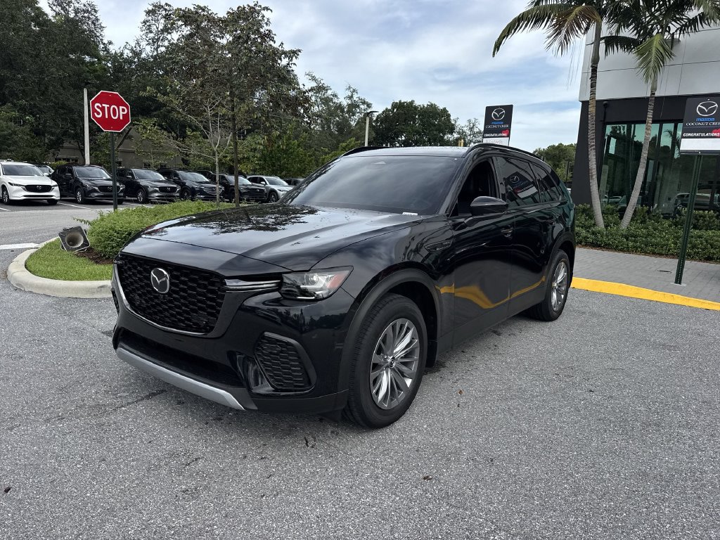 Certified 2025 MAZDA CX-70 Plug-In Hybrid w/ Premium Plus AWD/4WD image 9