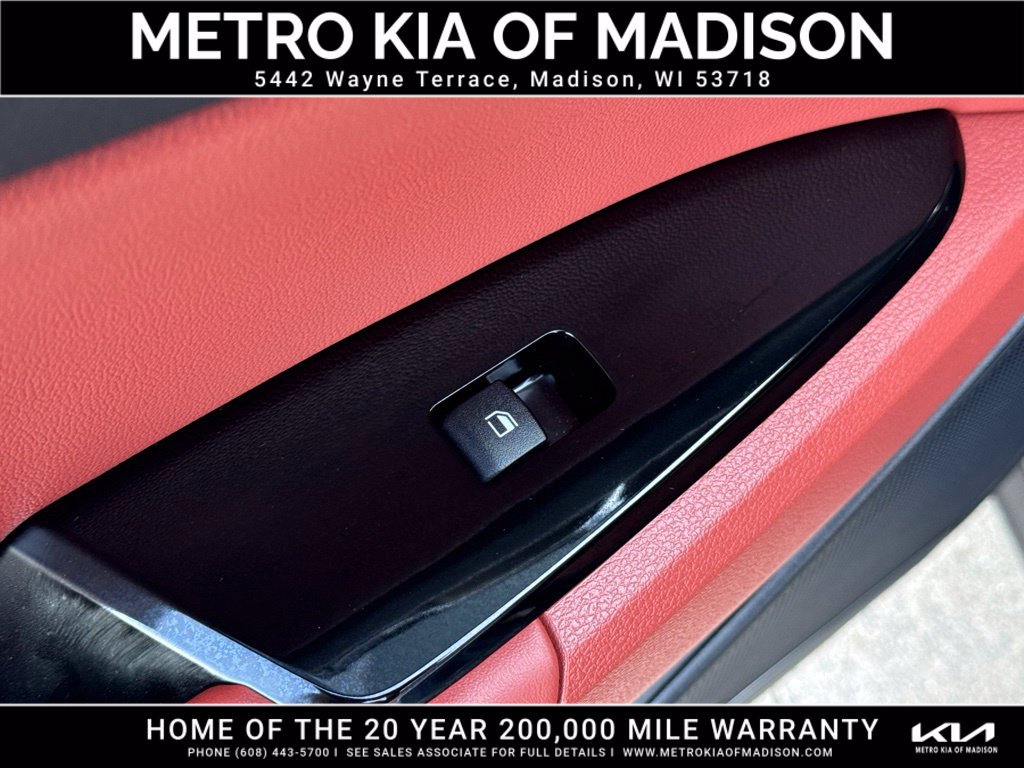 Used 2024 Kia Sportage SX Prestige AWD/4WD image 32
