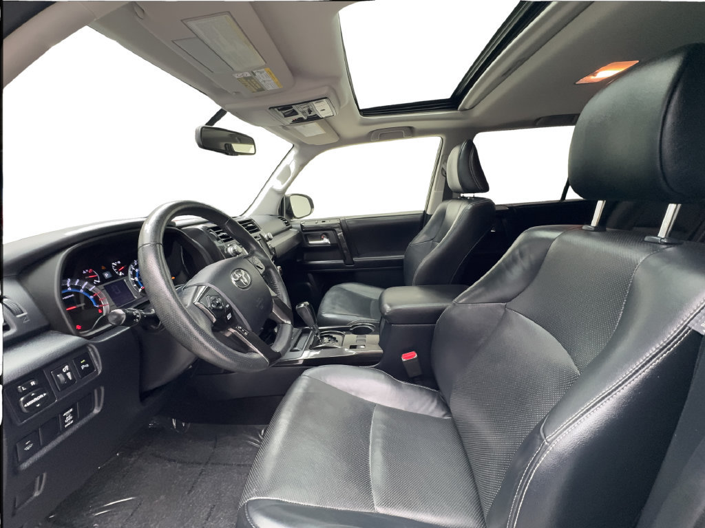 Used 2019 Toyota 4Runner Limited AWD/4WD image 22