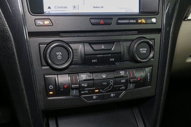 Used 2018 Ford Explorer XLT w/ Equipment Group 201A image 27