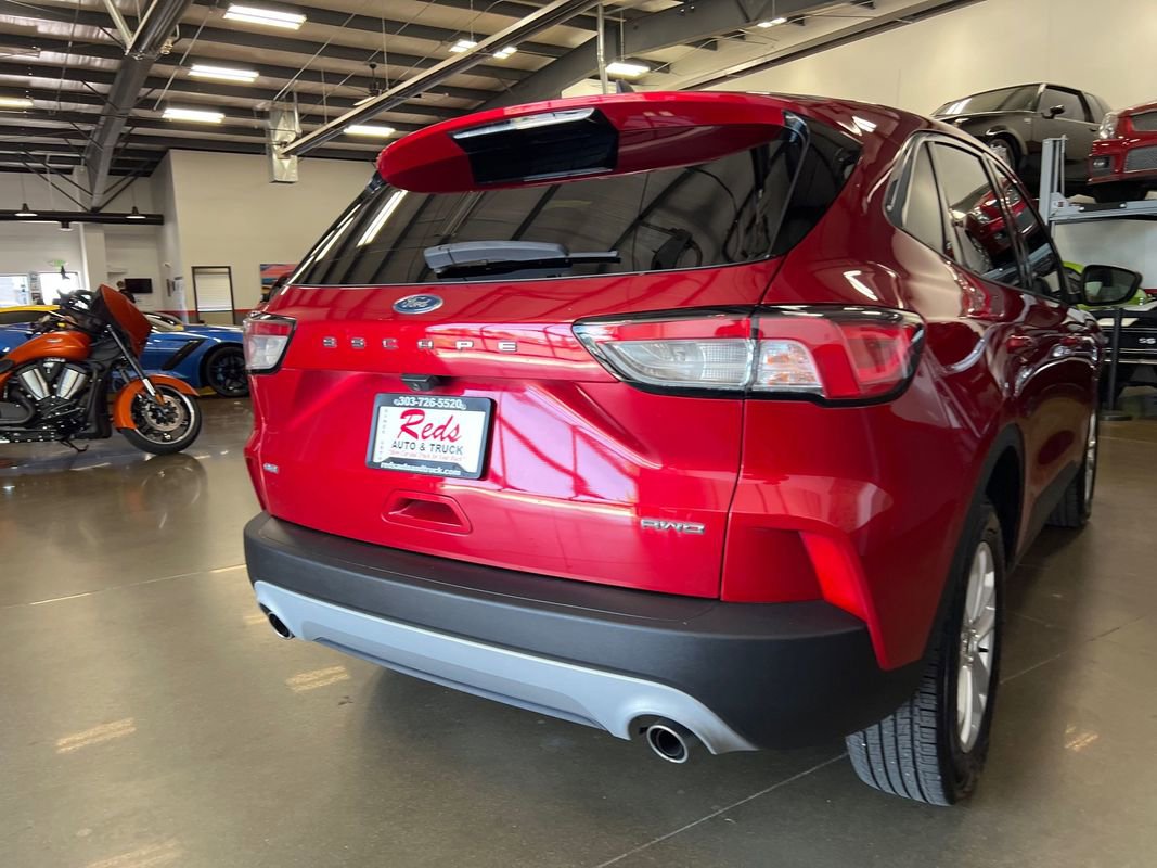 Used 2020 Ford Escape SE AWD/4WD image 30