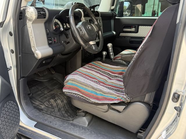 Used 2008 Toyota FJ Cruiser 4WD w/ Upgrade Pkg 2 image 11