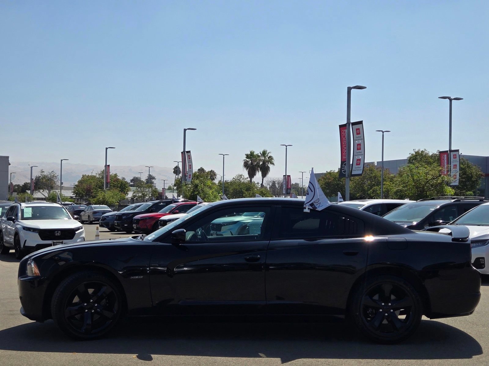 Used 2014 Dodge Charger R/T RWD image 4