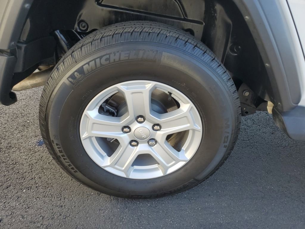 Used 2021 Jeep Wrangler Unlimited Sport image 37