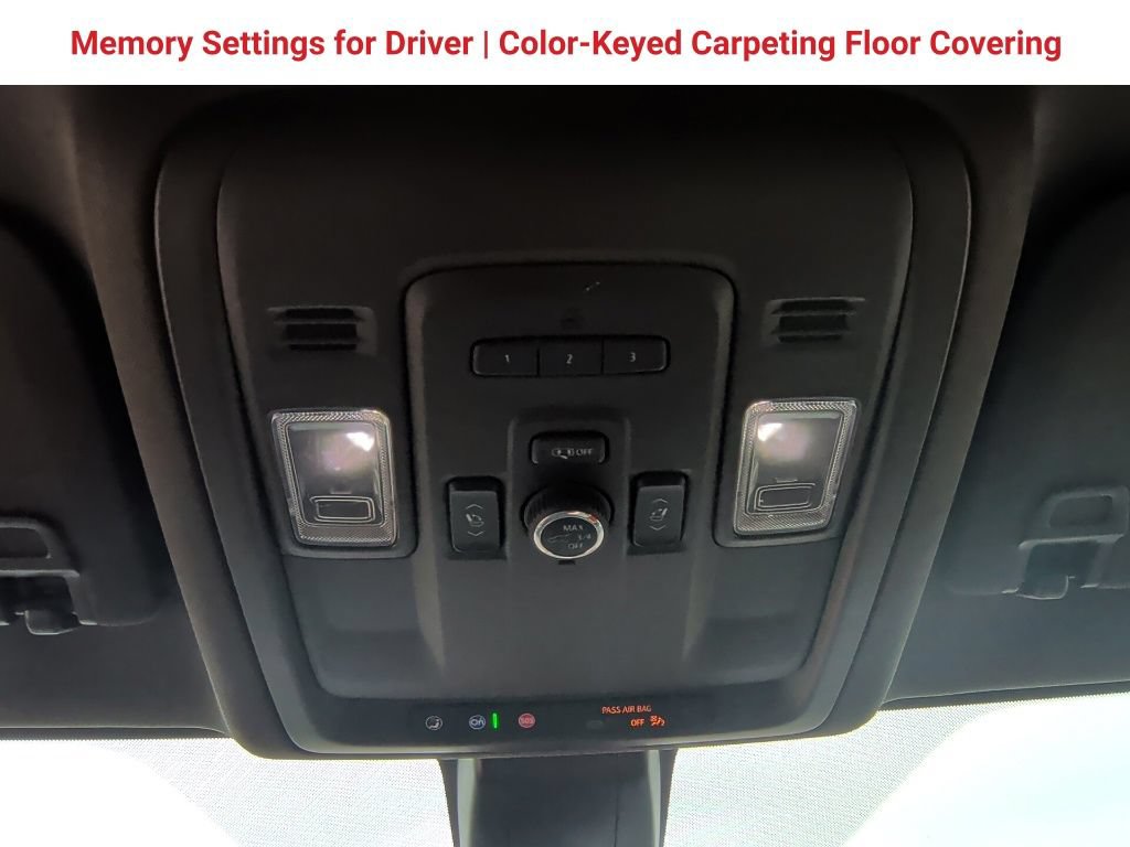 Used 2022 Chevrolet Tahoe LT w/ Luxury Package AWD/4WD image 27