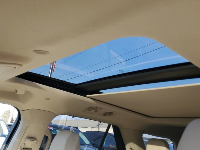 Certified 2023 Ford Explorer Platinum w/ Technology Package image 12