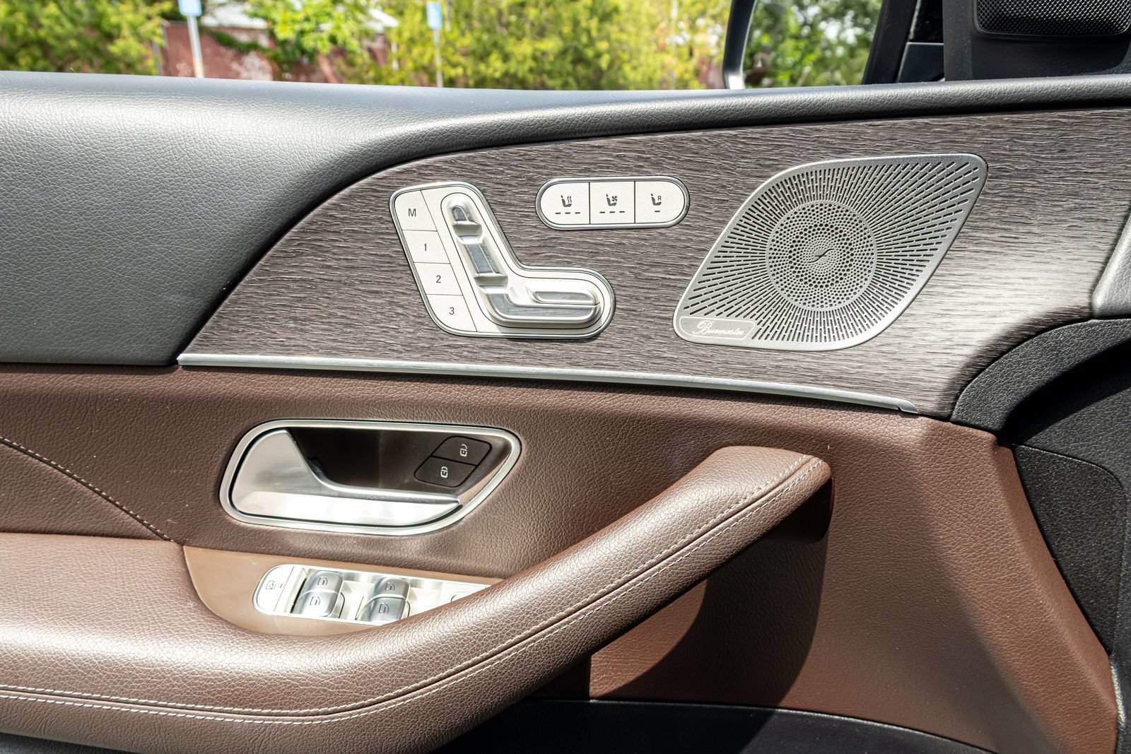 Used 2022 Mercedes-Benz GLS 450 4MATIC image 25