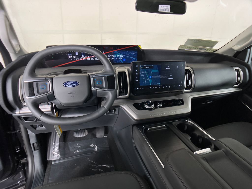 New 2025 Ford Expedition Max Active image 7