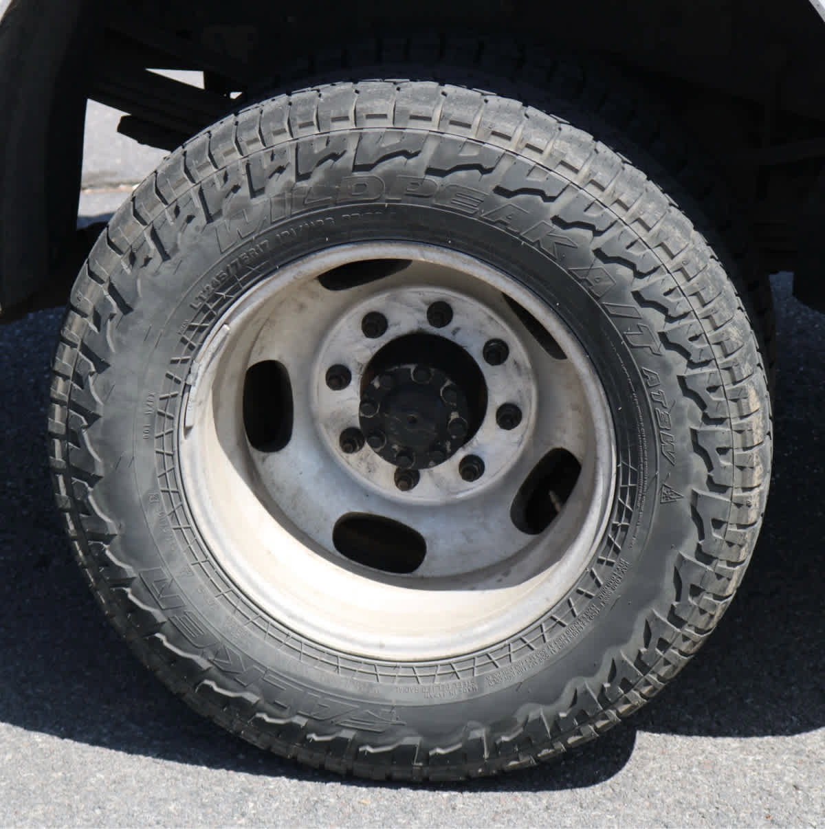Used 2015 Ford F350 Lariat w/ FX4 4x4 Off Road Package image 11