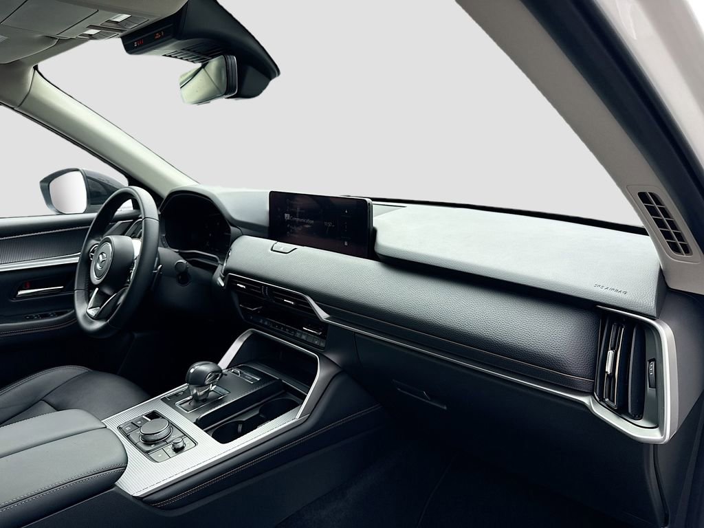 Used 2025 MAZDA CX-70 Plug-In Hybrid w/ Premium Pkg image 34