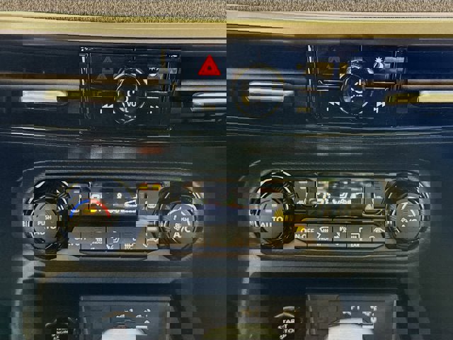 New 2026 Nissan Kicks SV image 14