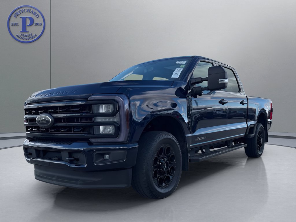 Used 2023 Ford F250 XLT w/ Black Appearance Package AWD/4WD image 2