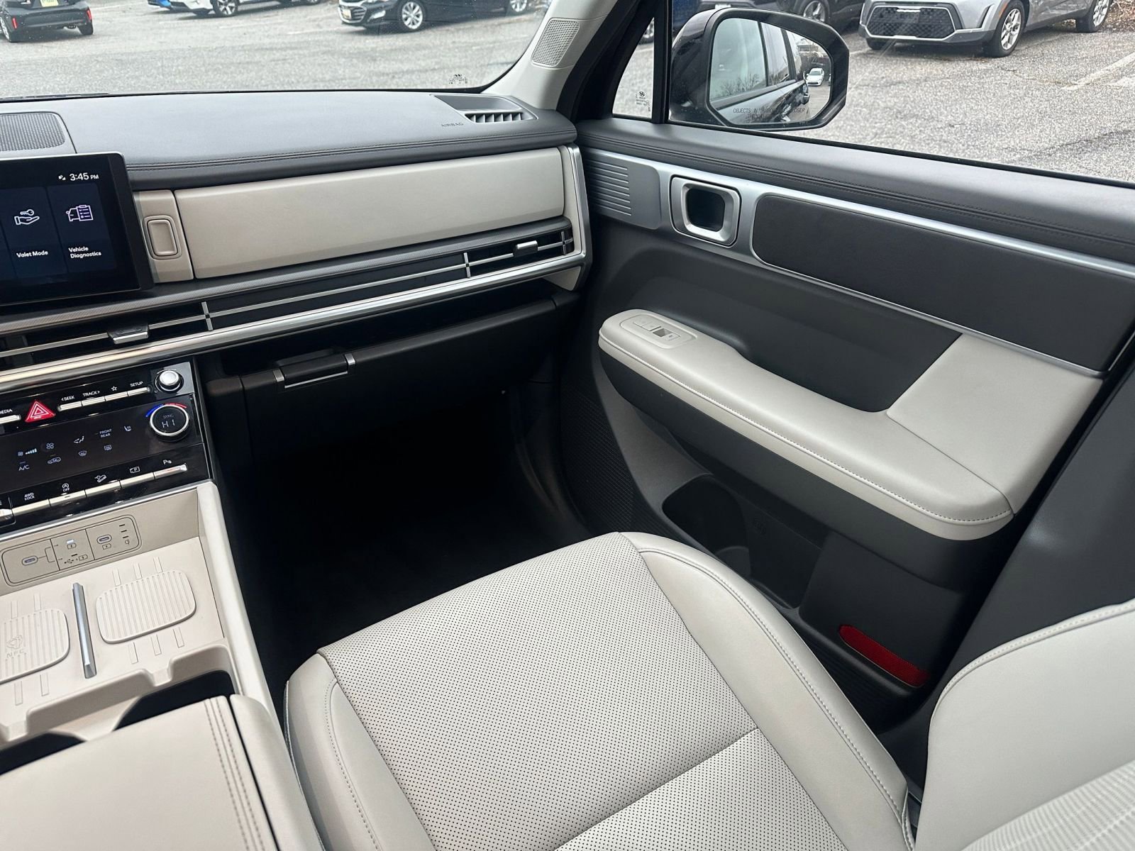 Used 2025 Hyundai Santa Fe SEL image 35