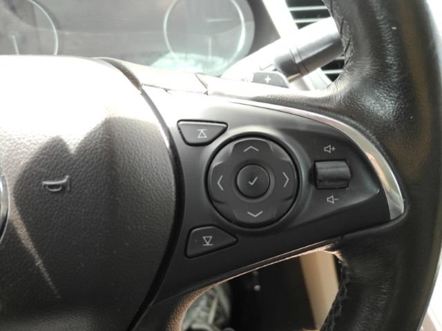 Used 2017 Buick LaCrosse Essence FWD image 38