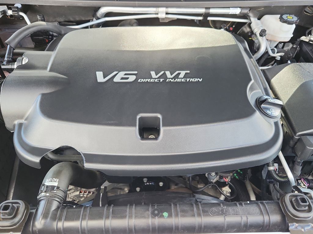 Used 2022 Chevrolet Colorado LT w/ LT Convenience Package AWD/4WD image 16
