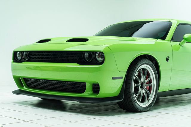 Used 2023 Dodge Challenger SRT Hellcat image 11