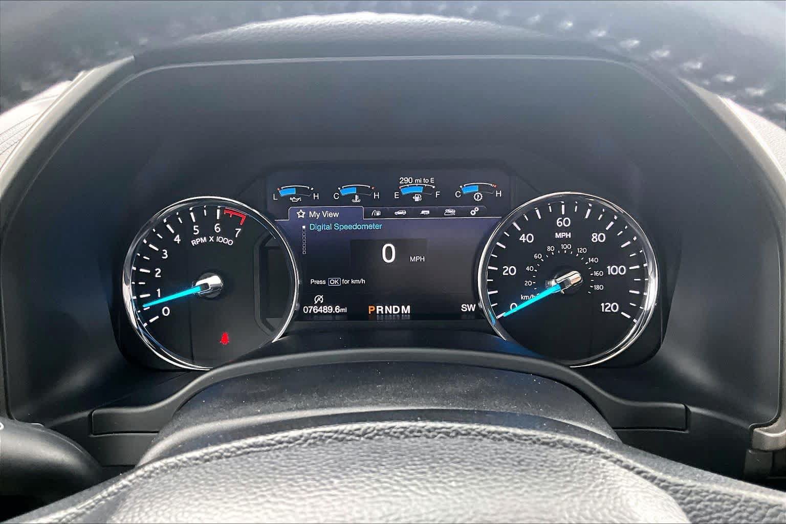 Used 2019 Ford Expedition XLT w/ Equipment Group 202A AWD/4WD image 25
