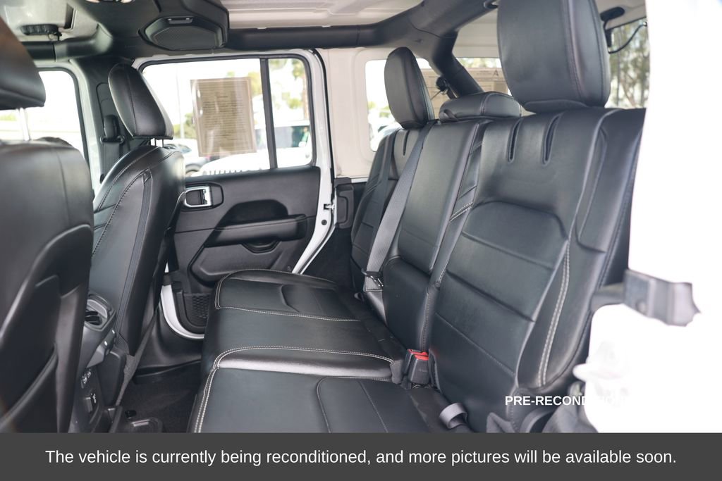Used 2023 Jeep Wrangler Unlimited Sahara w/ Cold Weather Group image 37