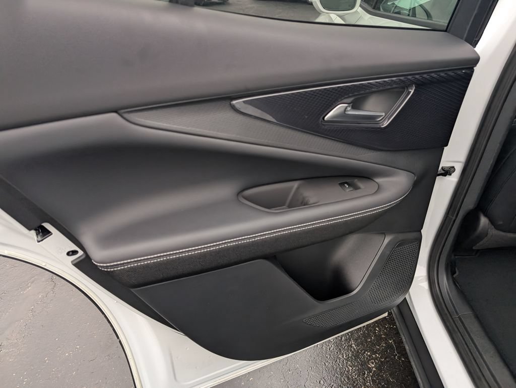 New 2026 Chevrolet Blazer EV LT AWD/4WD image 10