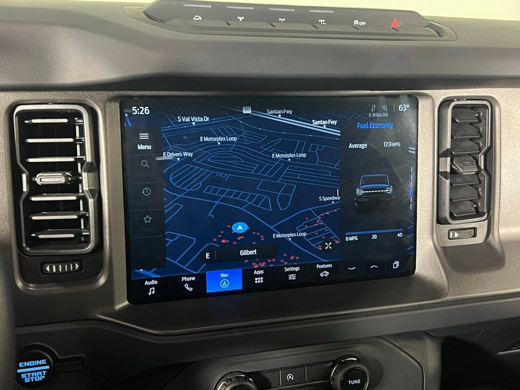 Used 2025 Ford Bronco Badlands image 11