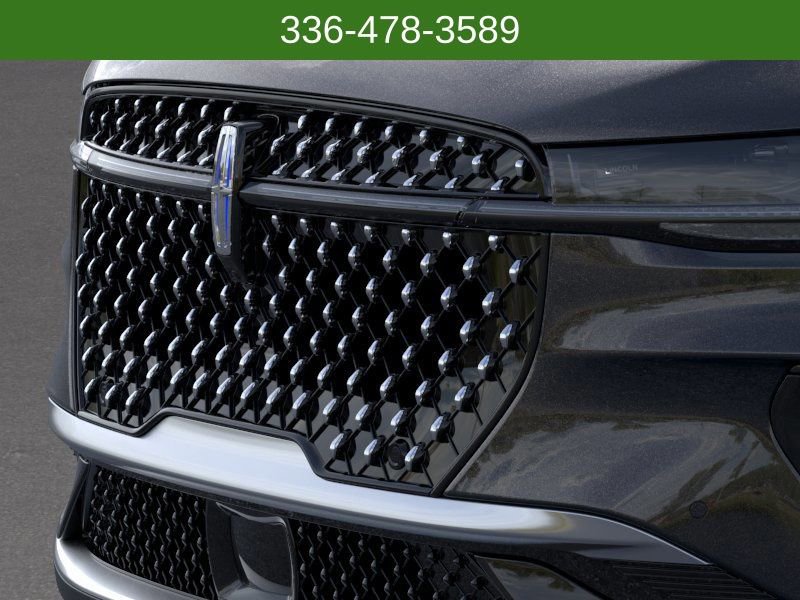 New 2026 Lincoln Nautilus Premier w/ Equipment Group 102A AWD/4WD image 17
