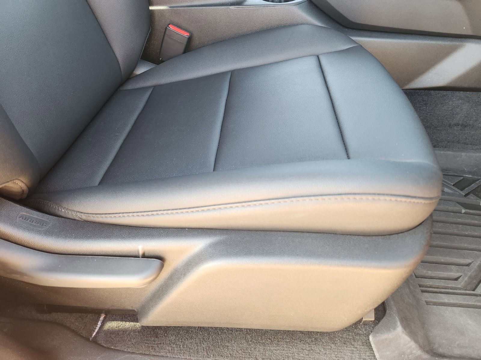 Used 2024 Chevrolet Colorado Trail Boss w/ Advanced Trailering Package image 28