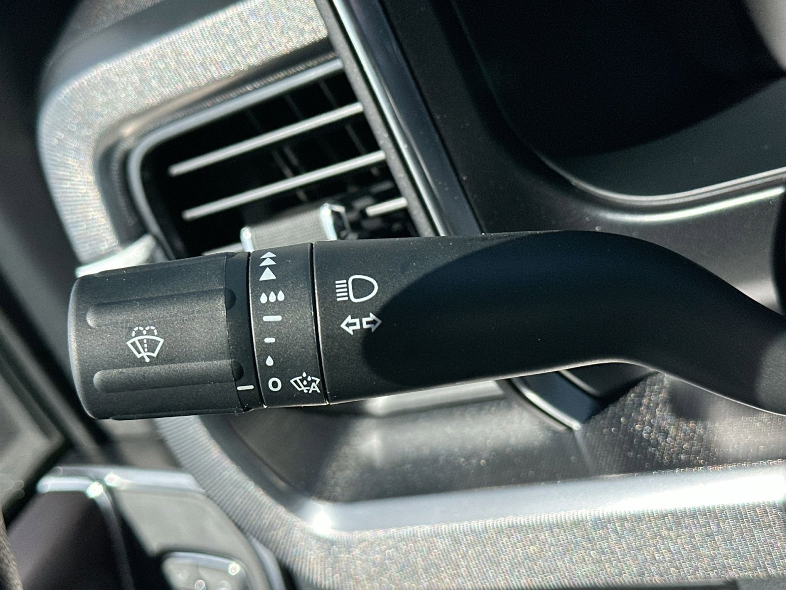 New 2026 Ford F250 Platinum w/ Tremor Off-Road Package image 31