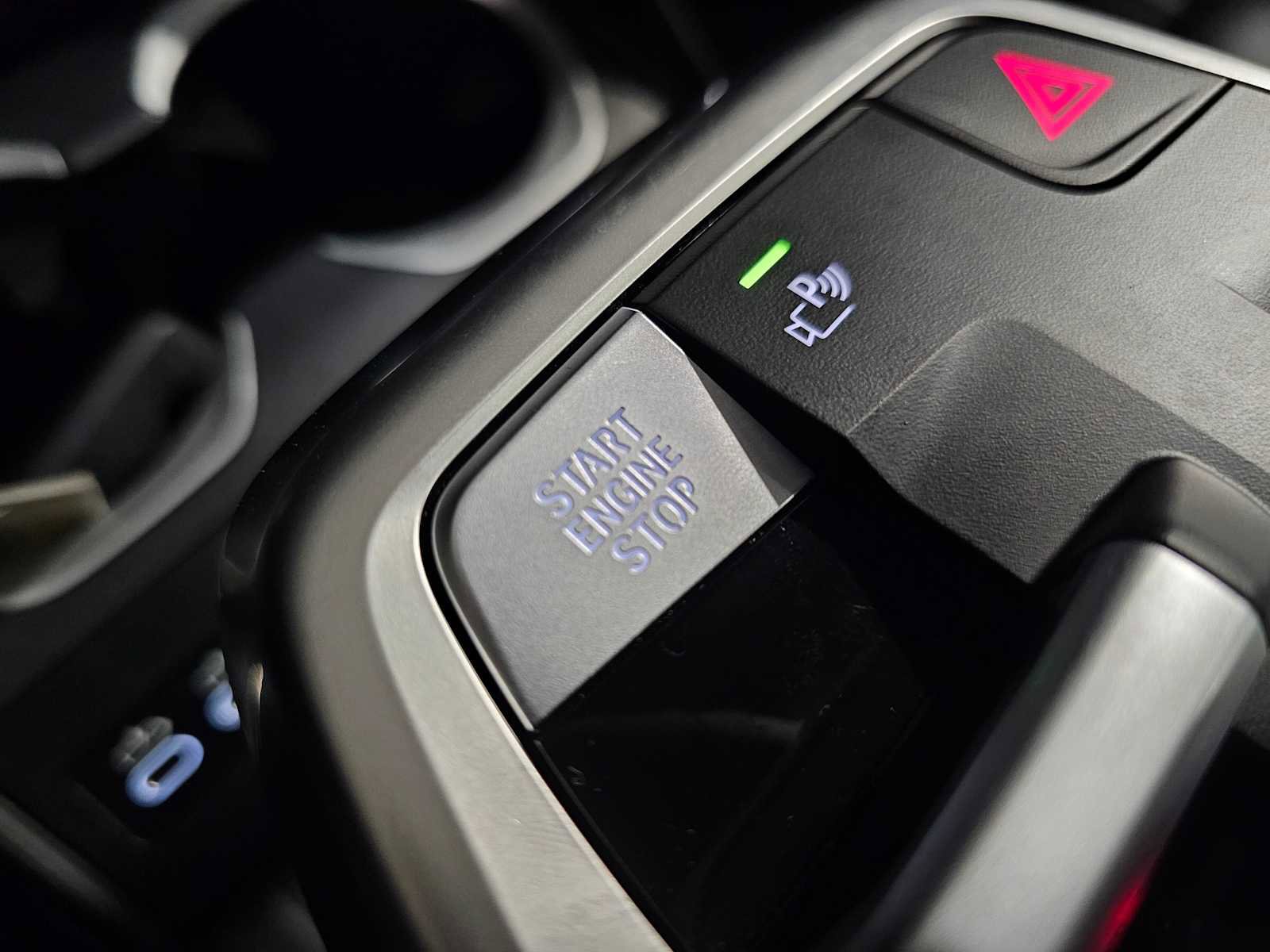 Used 2025 BMW X1 xDrive28i w/ Technology Package AWD/4WD image 23