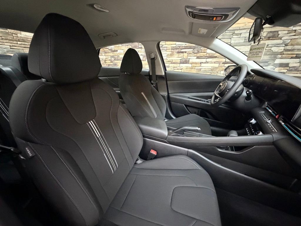 Certified 2024 Hyundai Elantra SEL image 15
