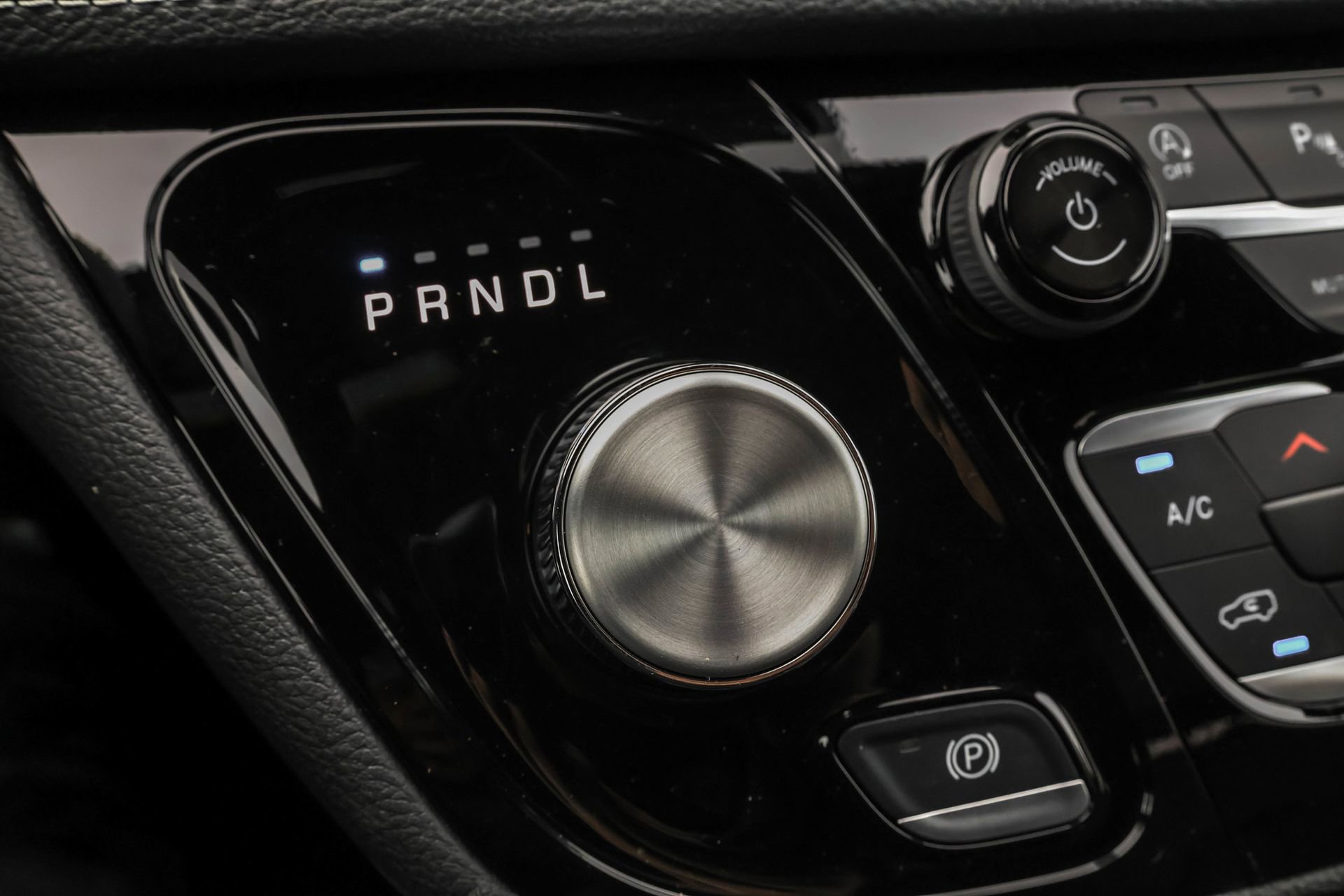 New 2026 Chrysler Pacifica Select image 21