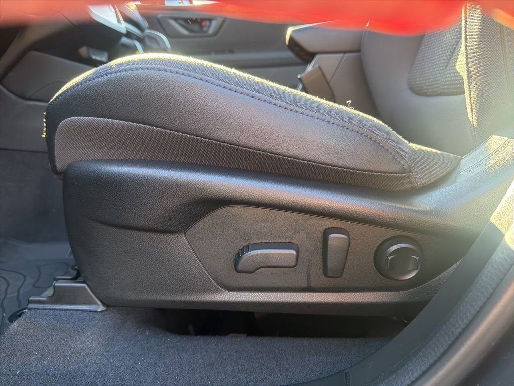 Used 2025 Subaru Forester Premium image 15