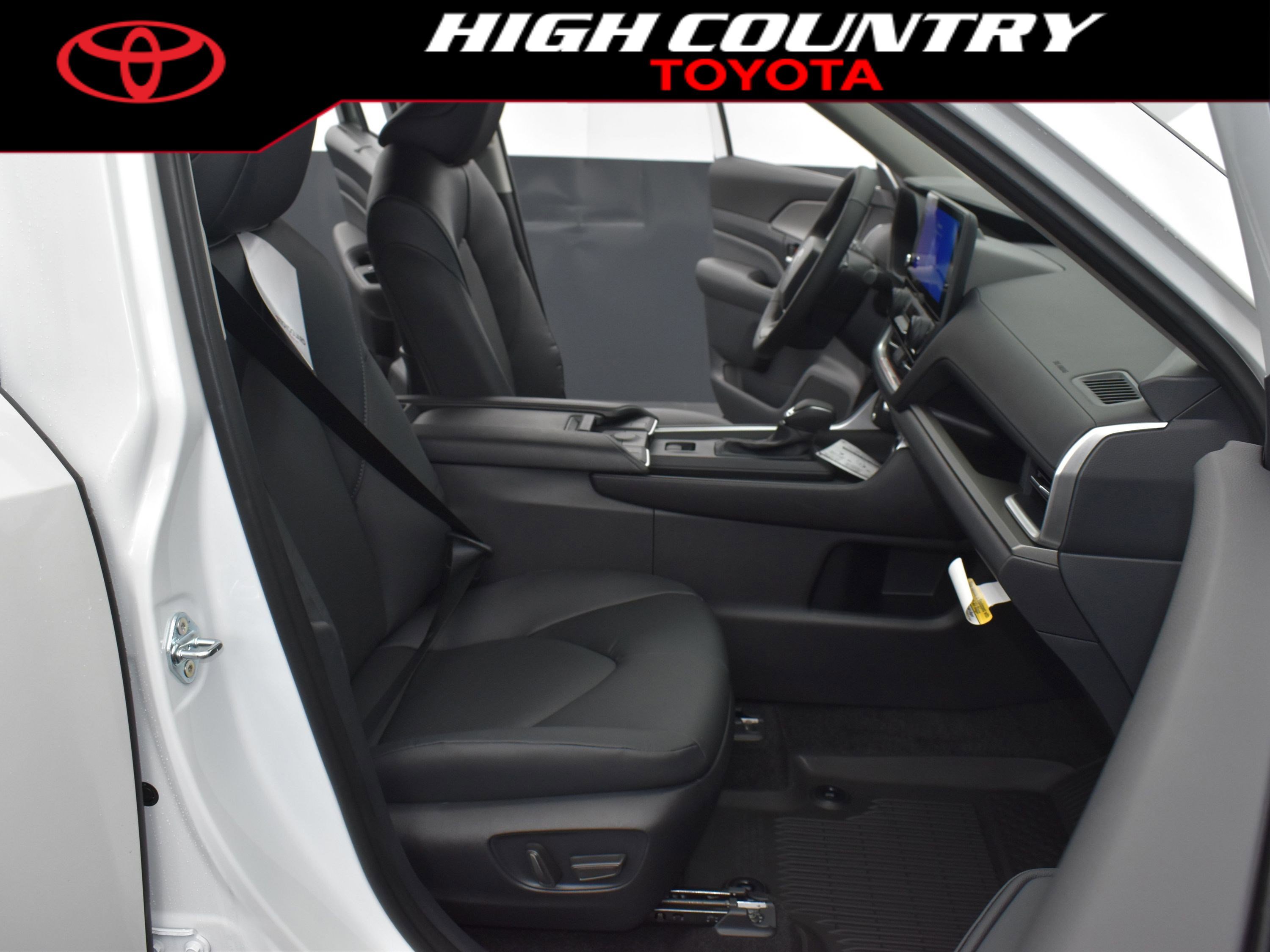 New 2026 Toyota Grand Highlander XLE image 25