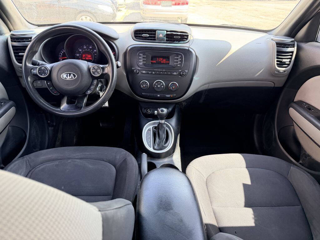Used 2015 Kia Soul FWD image 7