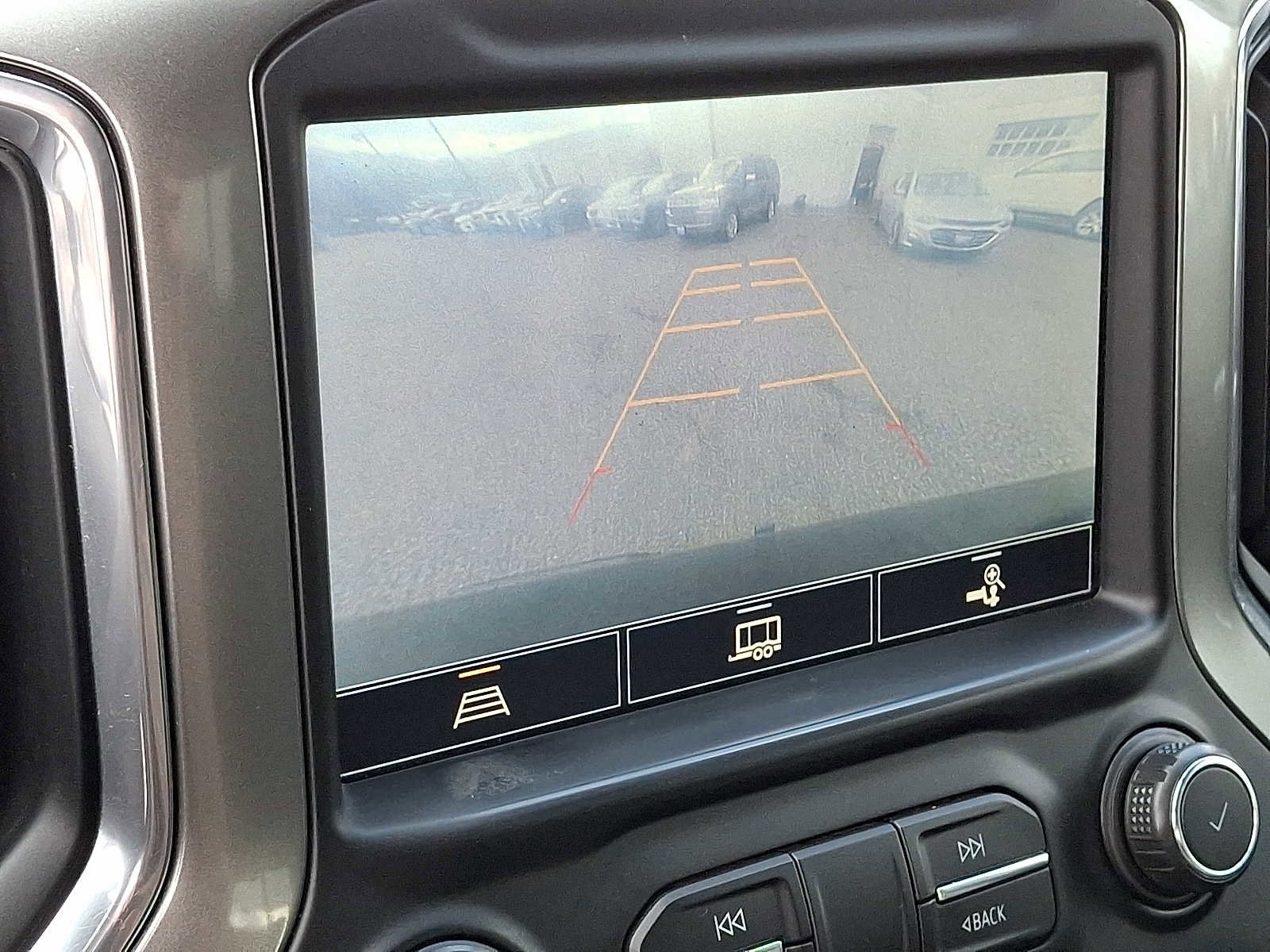 Used 2021 Chevrolet Silverado 1500 LT Trail Boss w/ Convenience Package II image 17