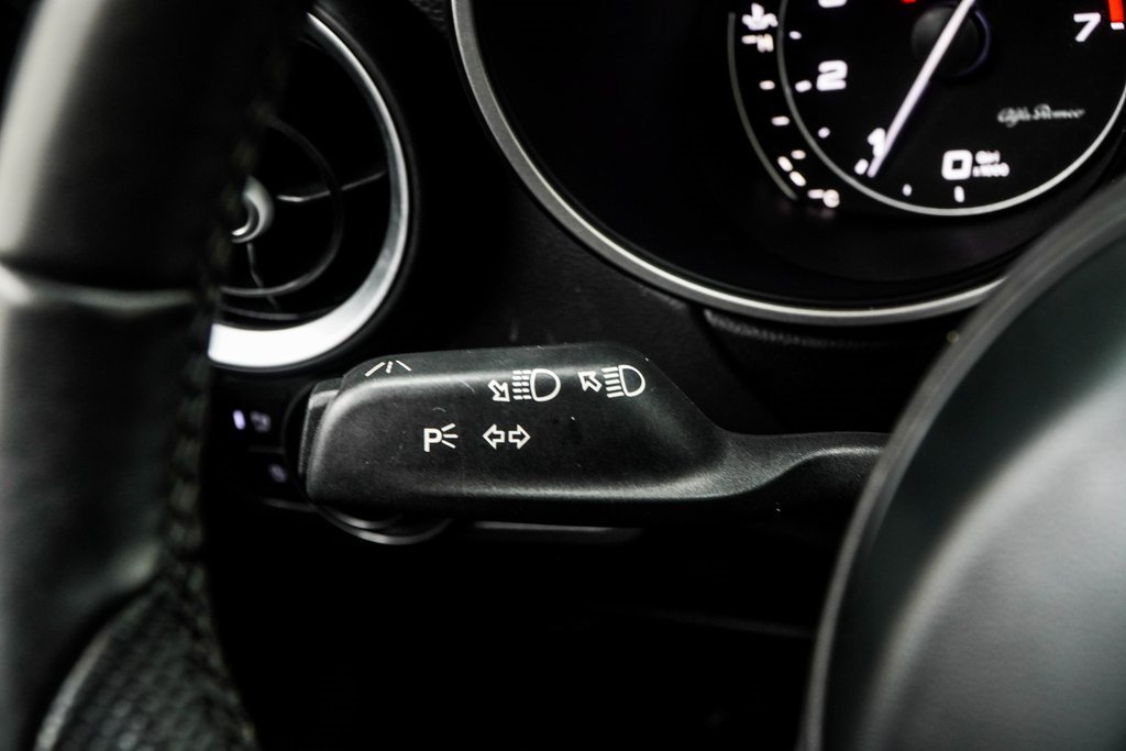 Used 2023 Alfa Romeo Stelvio Ti image 35