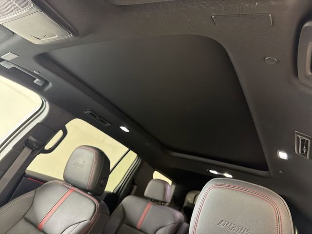 Certified 2024 Chevrolet Traverse RS image 29