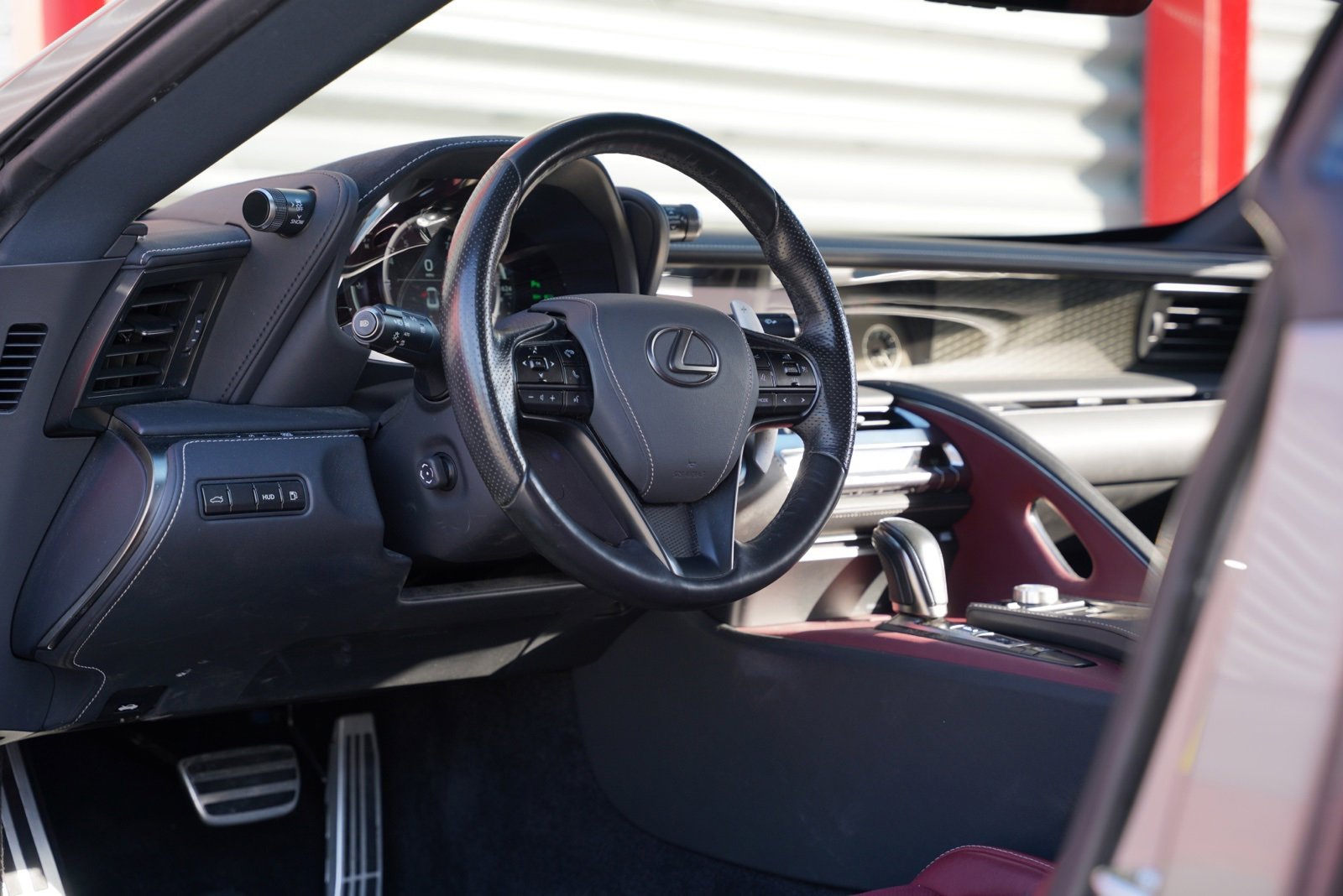 Used 2018 Lexus LC 500 Coupe image 4