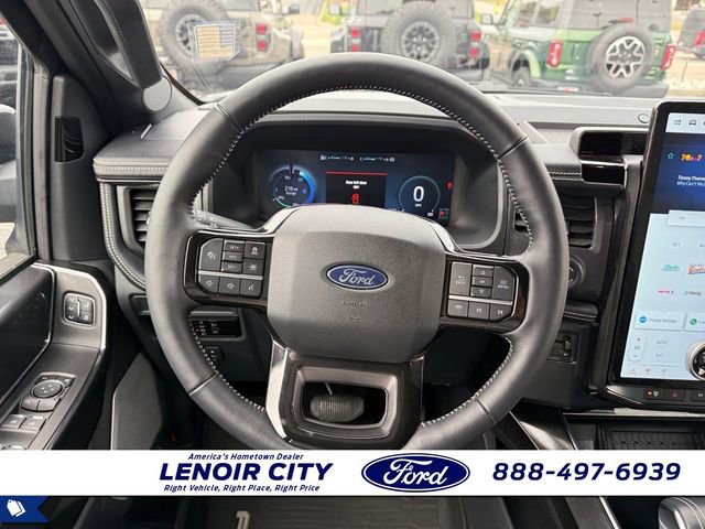 Used 2025 Ford F150 Lightning Platinum image 16