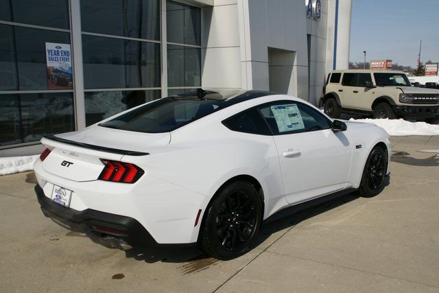 New 2026 Ford Mustang GT image 3