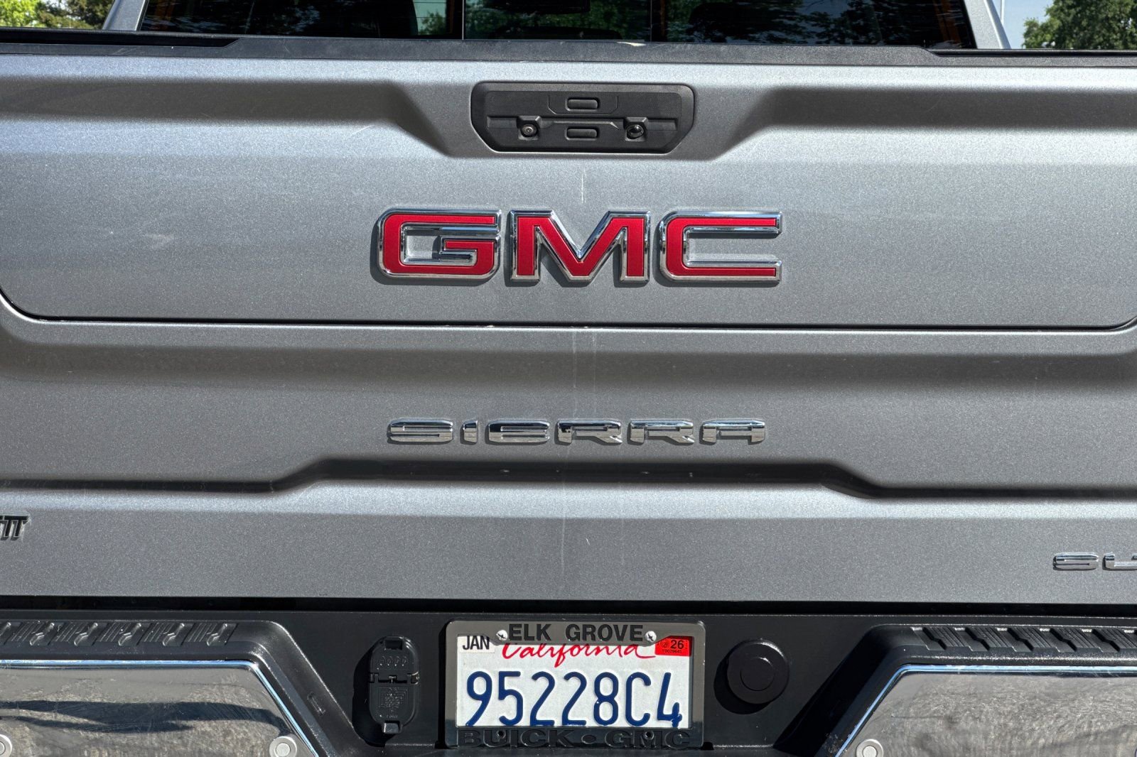Used 2020 GMC Sierra 1500 SLT w/ SLT Premium Plus Package AWD/4WD image 48