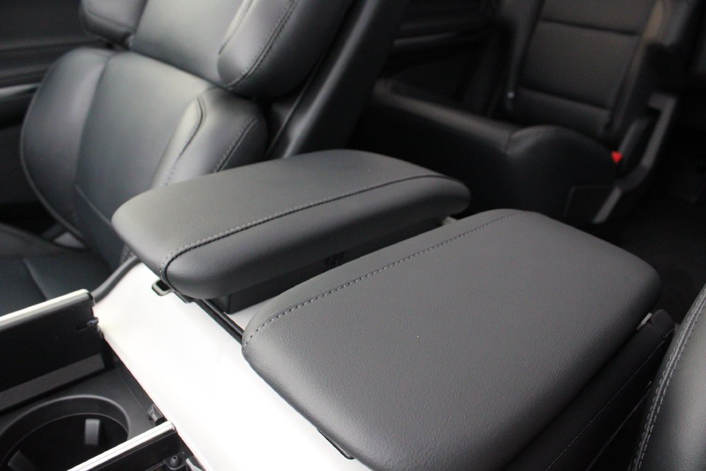 New 2027 Lincoln Navigator Reserve AWD/4WD image 19